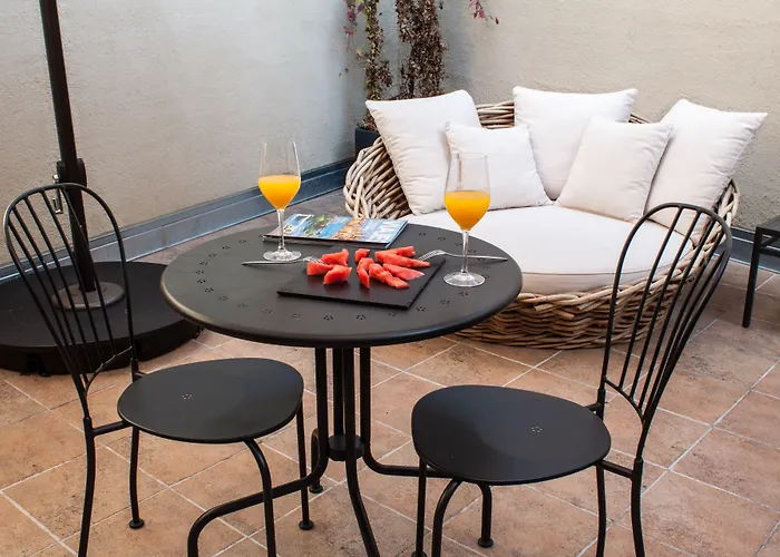 El Encanto &Cafetería
